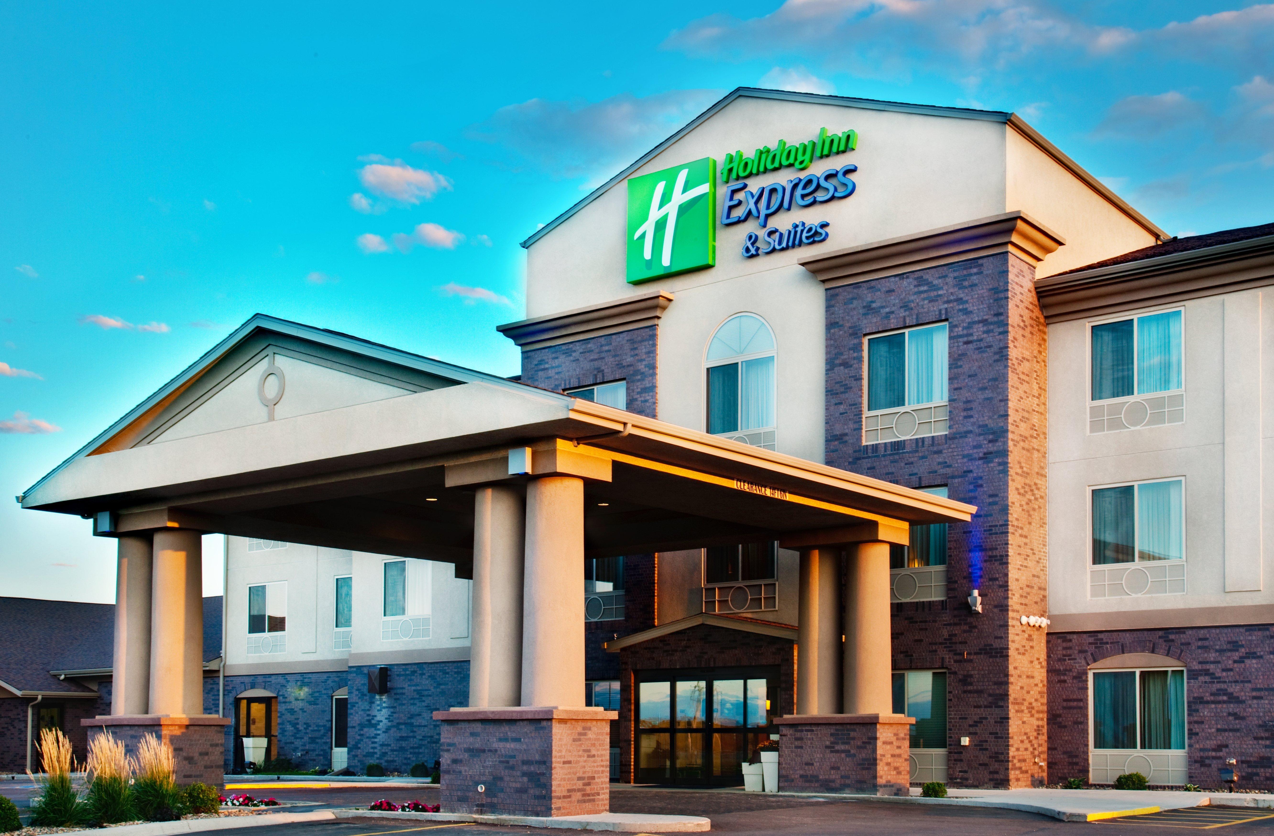 Holiday Inn Express Hotel & Suites Sheldon By Ihg Экстерьер фото