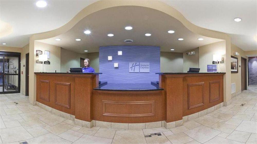Holiday Inn Express Hotel & Suites Sheldon By Ihg Экстерьер фото